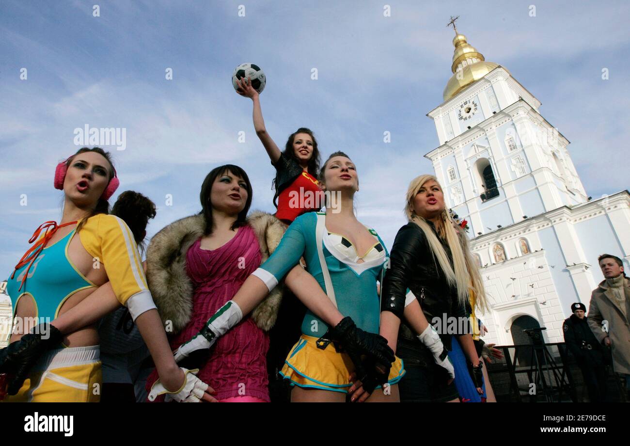 </p>
<p>Евро-2012: украинские проститутки надеются заработать”/><span style=